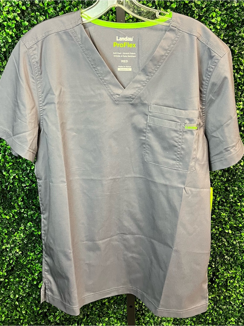 NWT Landau ProFlex Men's Gray V-Neck Scrub Top Size Medium